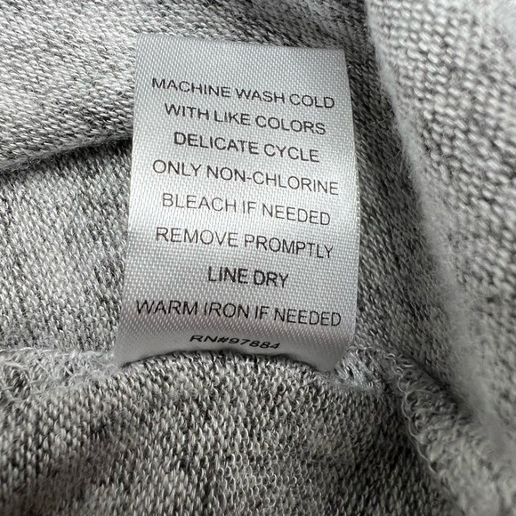 Lemon Tart Womens Small Gray Super Soft Lightweight Comfy Knit Hoodie - Picture 11 of 11